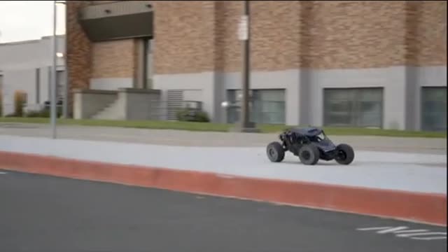 This little car is so cool