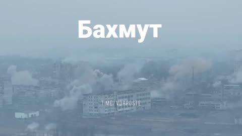 Bakhmut in these hours, hard fighting continues