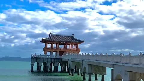 Beautiful scenery. Come and have a look
