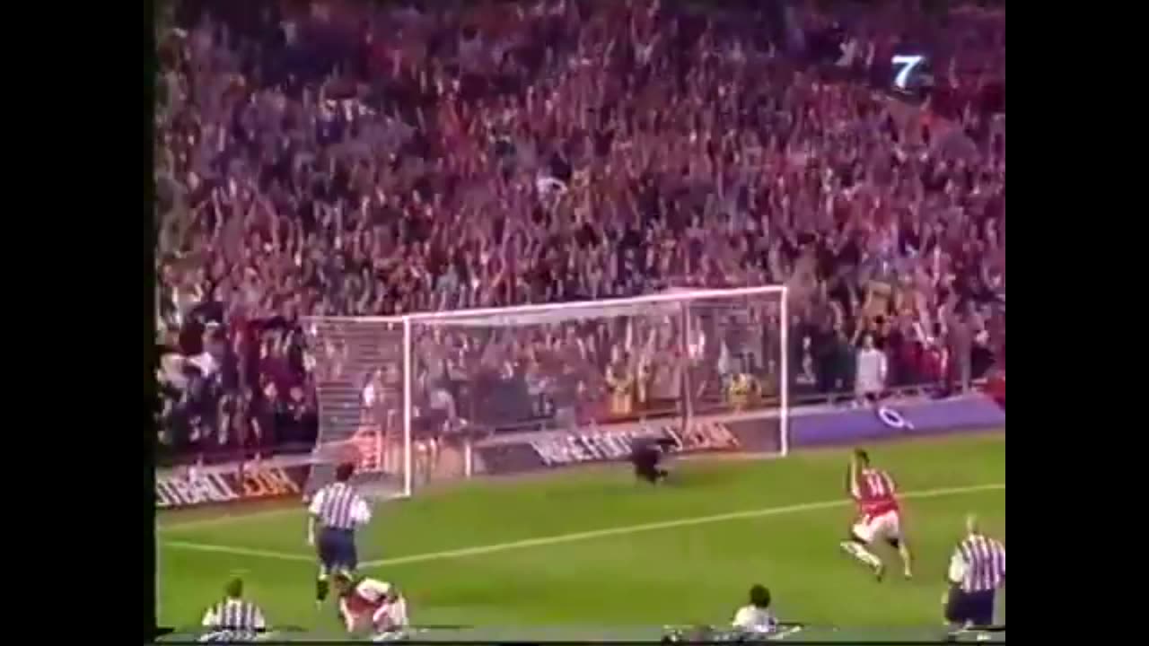 Arsenal vs West Bromwich Albion (England Premier League 2002/2003)