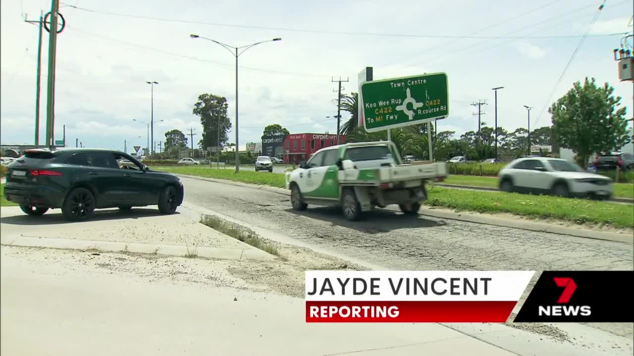 39_Melbourne drivers facing pothole roulette on the roads 7NEWS