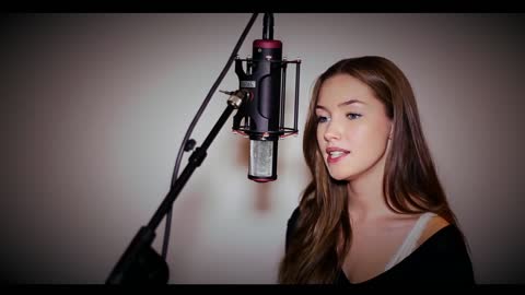 Alan Walker - Faded (Sara Farell Cover)