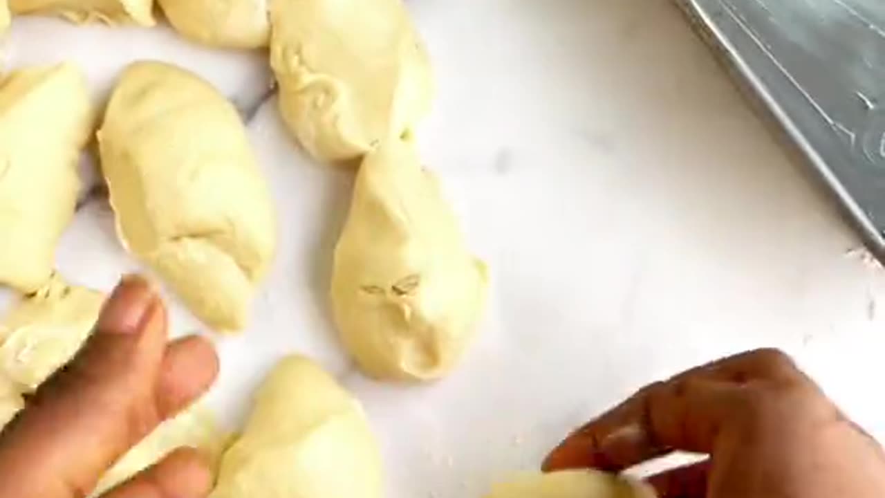 How to Make Honey Butter Bread