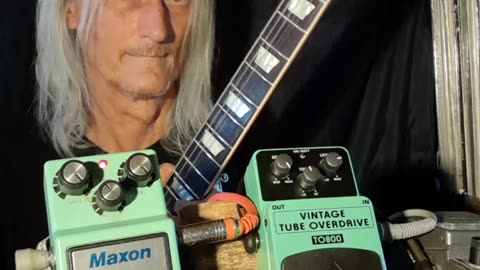 Maxon OD9 vs Behringer TO800 Tube Overdrive Pedal Shootout.