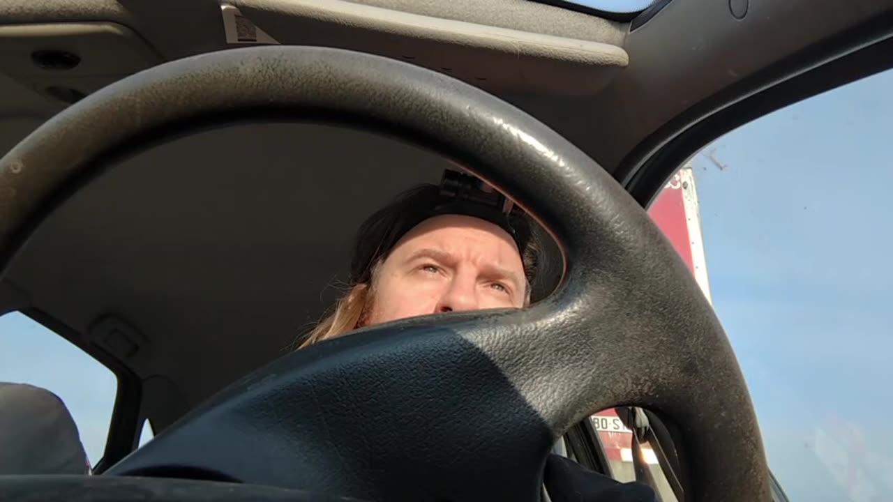 2023-03-01 (4) - En cascade - Twitch Decheterie