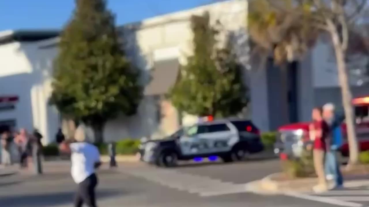 Multiple people have been shot and injured inside the Paddock Mall - Ocala, FL