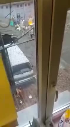 Ukrainian intelligence agency SBU burns documents in the center of Kiev