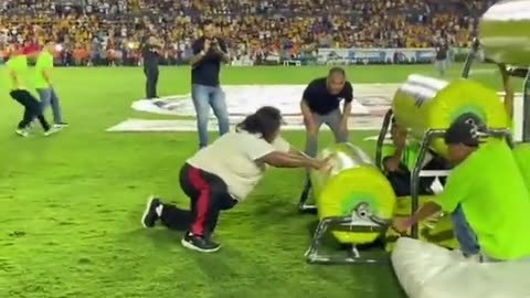 News Break: Obstacle Course