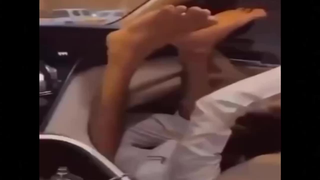 Funny saudi boy's
