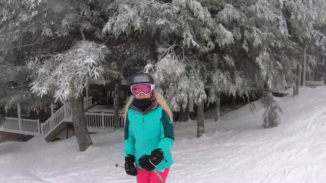 Snowshoe Mountain Resort - Snowboarding/Skiing Day 1 2021/22 Season