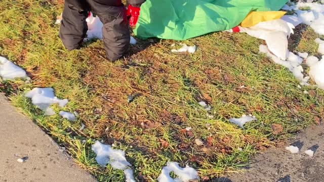 Twin Boys Have Hilarious Snowball Fight