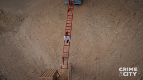 Better Call Saul _ Jimmy Saves the Billboard Worker (Bob Odenkirk)