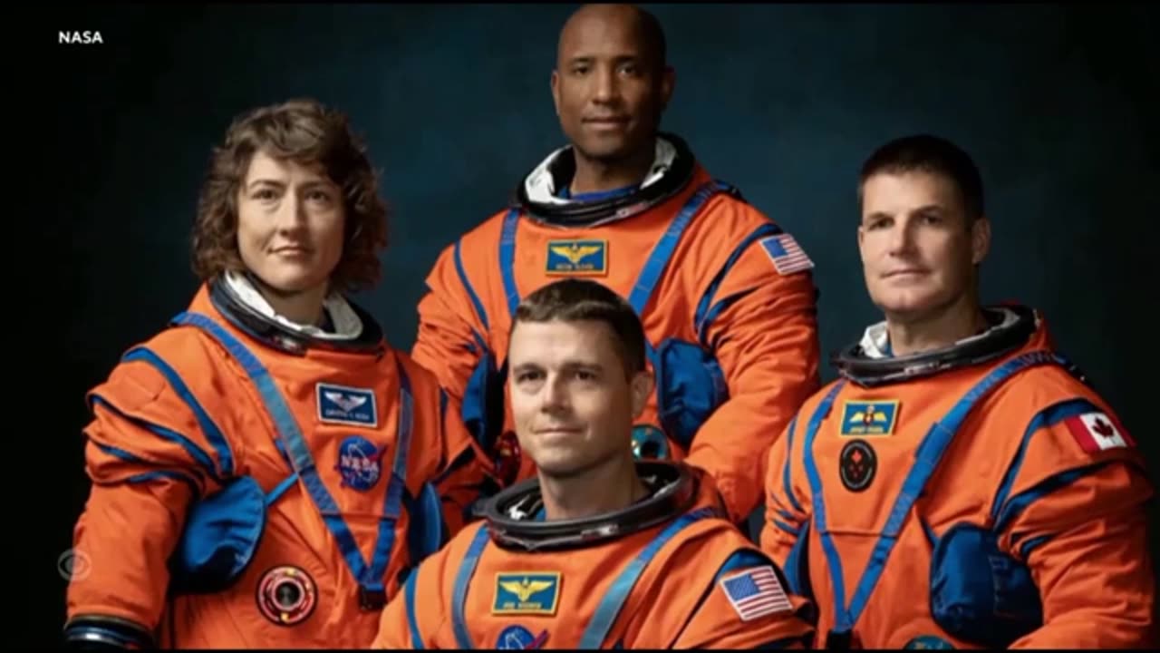 The fake Moon program that shows they dont have technology to even get up a Rocket lol