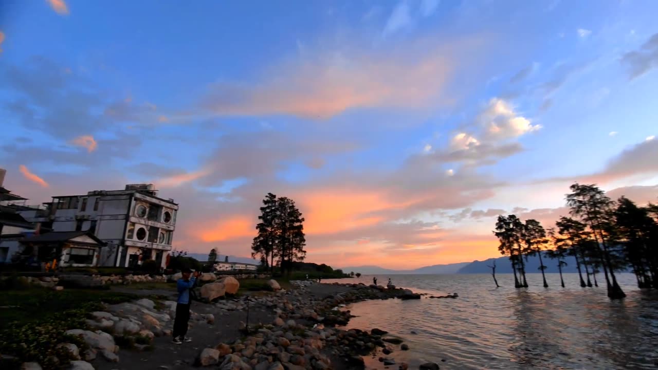 Love can only be complete in memories,Travel Big Player,Erhai