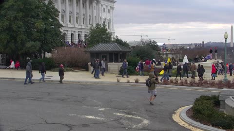 7214USCG00SenatePlazaOutbound_2021-01-06_16h09min22s970ms.mp4