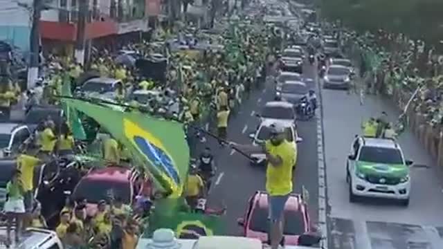42nd day of protests in Brazil. BOLSONARO WON.
