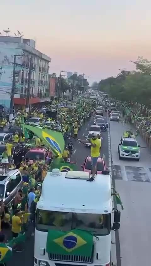 42nd day of protests in Brazil. BOLSONARO WON.