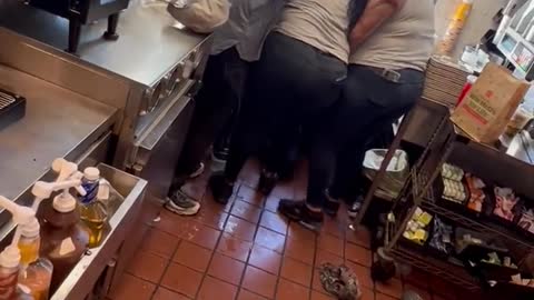 Girl Fight Breaks Out at McDonalds