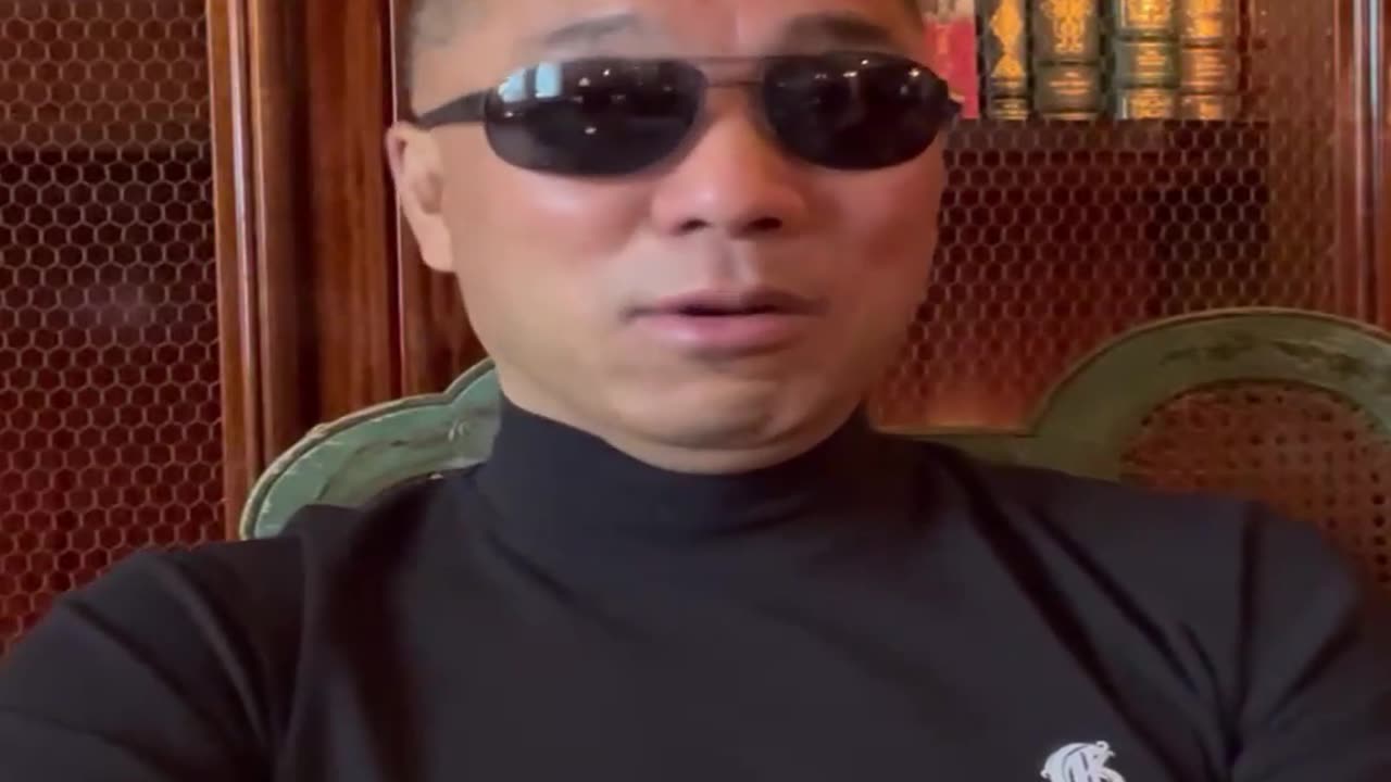 20220908文贵先生GETTR： #坚持唯真不破：做真人说真话太好了，当官的每天就是互相打小报告互相撒谎互相欺骗。七哥恨透了这种事情，没人懂。