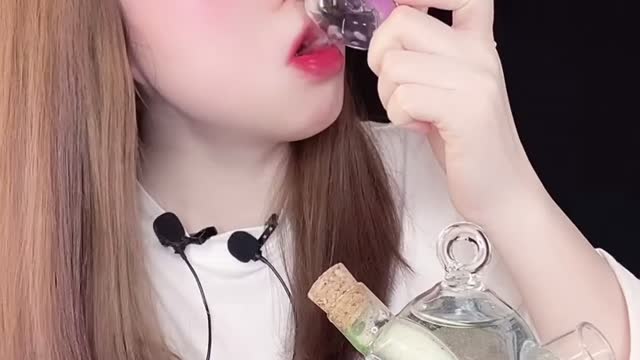 Asmr water drinking and eating