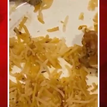 బావర్చీ చికెన్ బిర్యానీలో సిగరెట్ పీక #cigerette inside the #bawarchibiryani #viral | FBTV NEWS