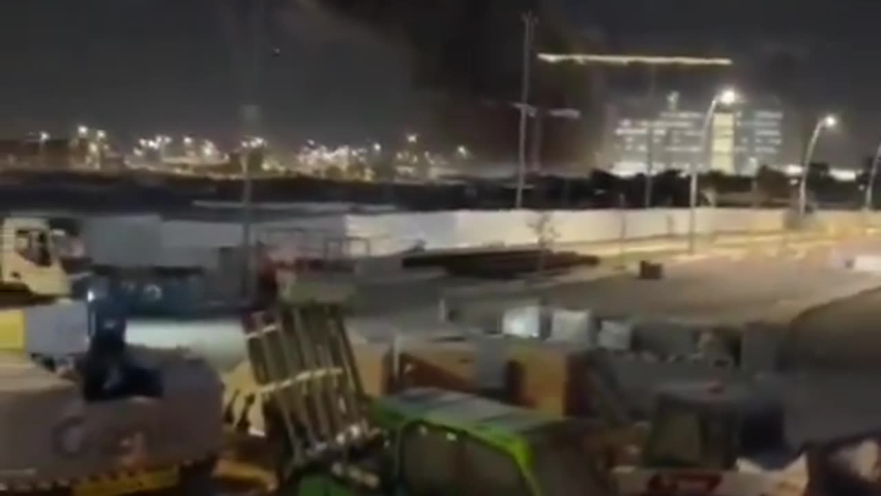 Iranian Hypersonic Missiles Hitting Tel Aviv