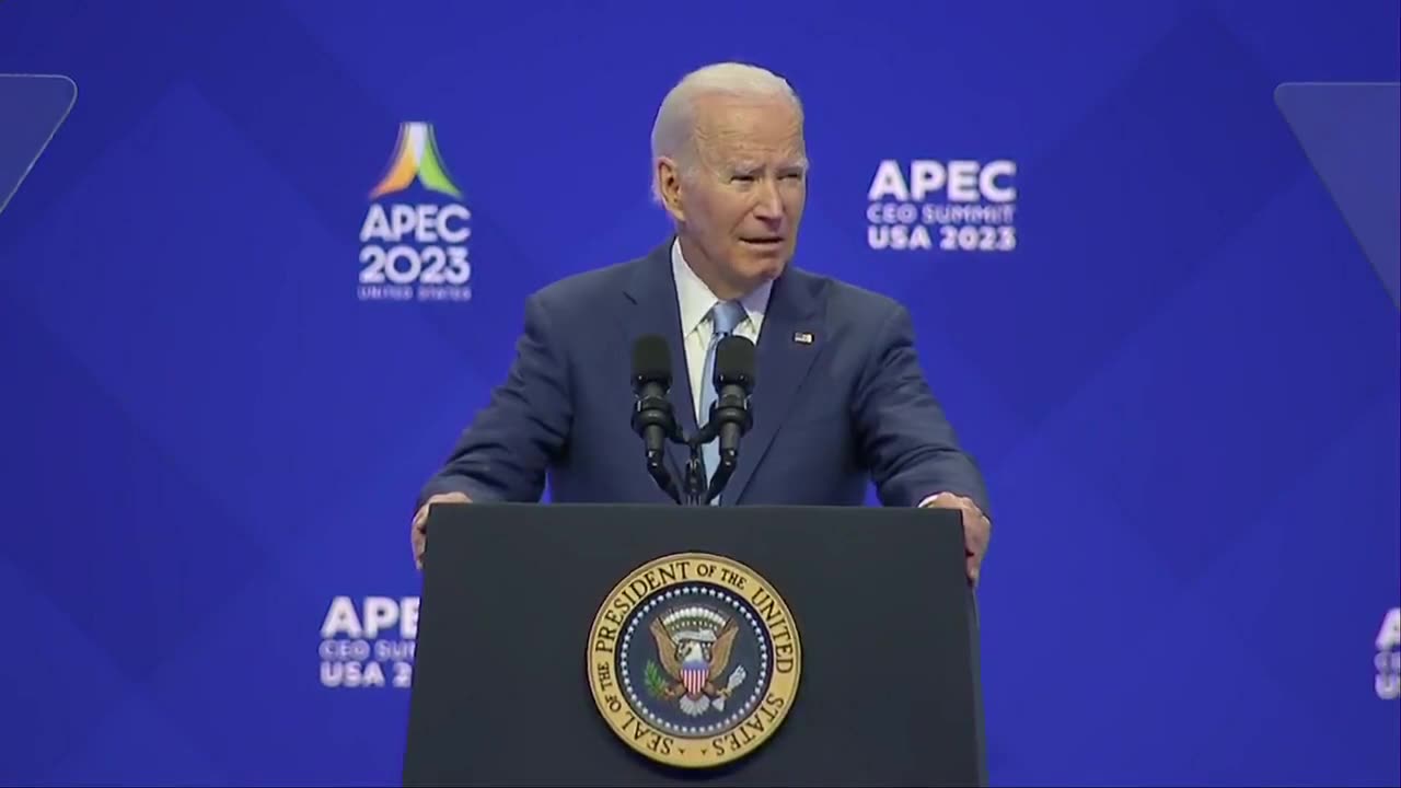 Biden Still Can't Read The Teleprompter