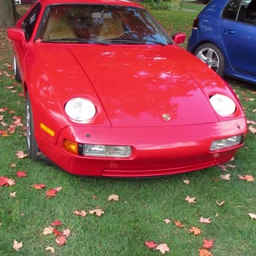 Porsche 928