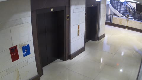 7050CVCLLElevator24-25Lobby_2021-01-05_07h15min17s377ms.mp4