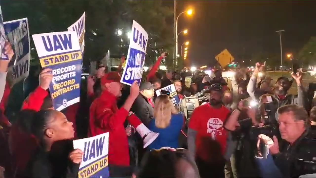 ✊🏻🏛🇺🇸 ULTIMO: Inicio de una huelga entre los tres