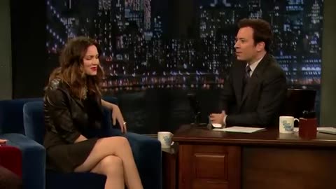 Katharine McPhee Meets Russell Brand (Late Night with Jimmy Fallon)