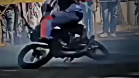 मोटरसाइकिल थोड़ गुमा रखा है
