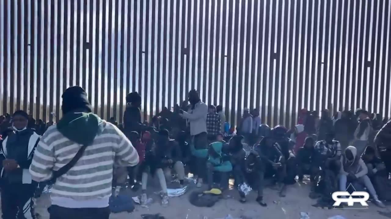 migrants are U.N soldiers waiting for the next Pandemic, must watch