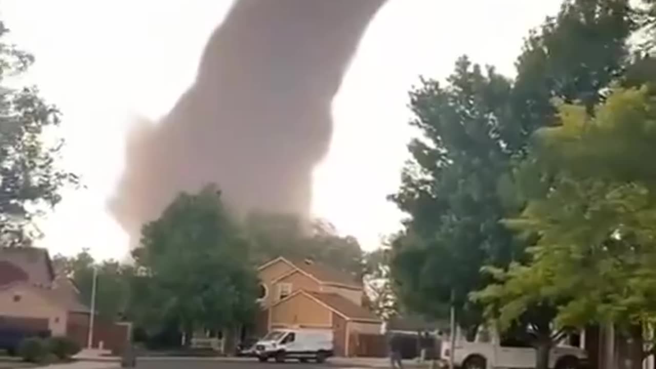 ABSOLUTE TERROR AS TORNADOS BREAKOUT FROM MIAMI TO NORTHERN FLORIDA....