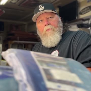 I'm a log & Dad's poking me