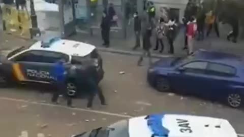 New footage from the scene of the explosion in Madrid, which destroyed part of a residential