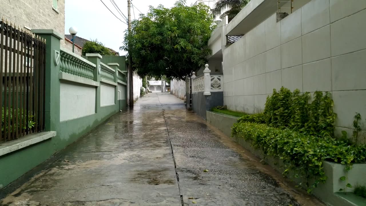 Walking in Barranquilla, Colombia