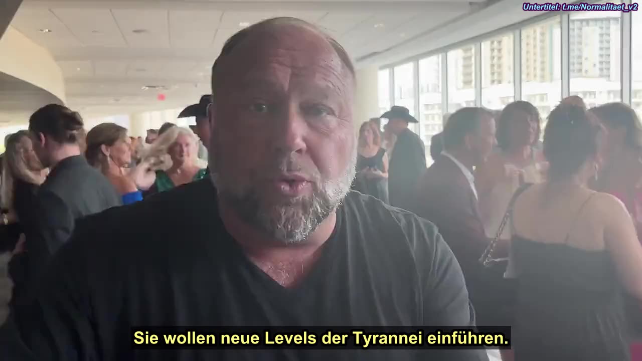 Alex Jones bei der Premiere von "The Great Awakening"