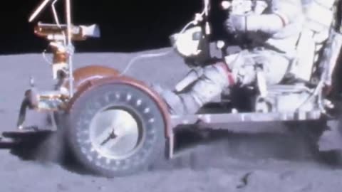 ... En 1971 la NASA llevó un carro a la Luna