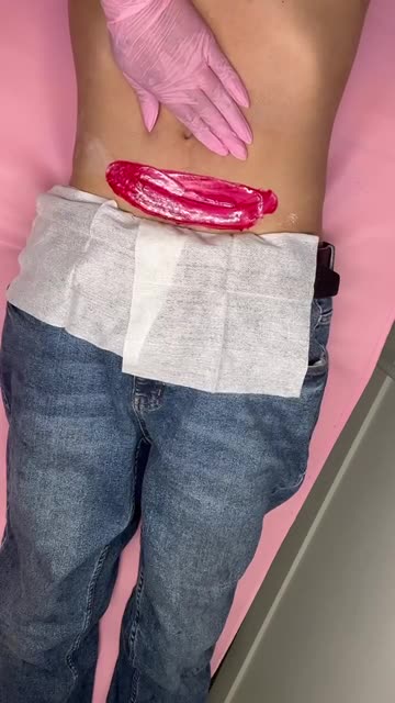 "Jacqueline's Rave Review: Unveiling the Sensational Cherry Desire Wax by Sexy Smooth"