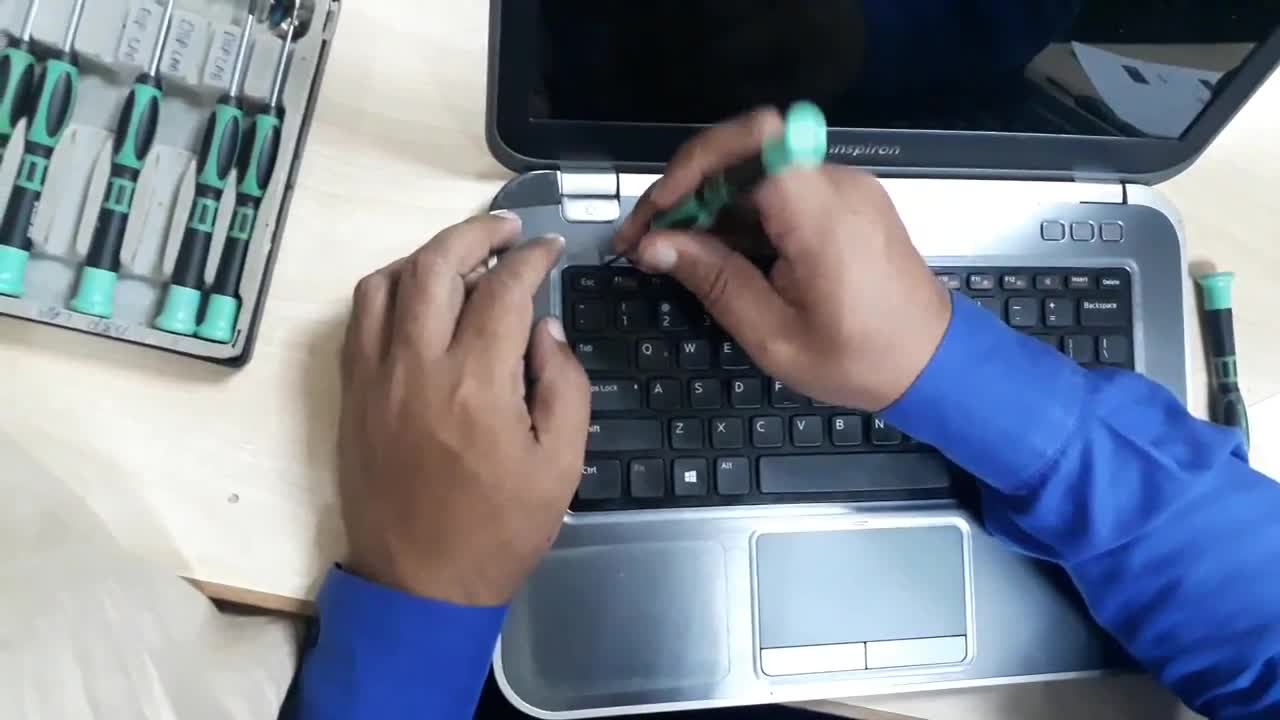 How to replace keyboard of Dell Inspiron 14z - 5423