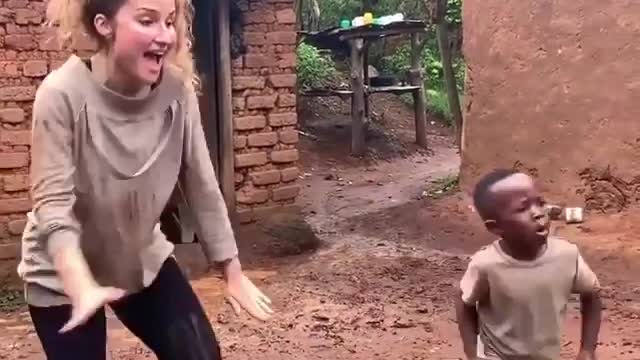 Feetbare dancing