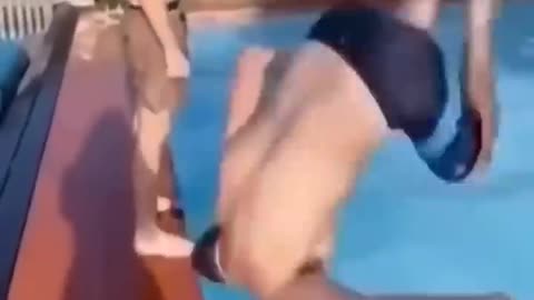 How would you react to lucky escapes 😱