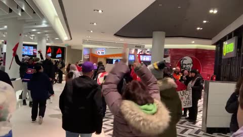 Is this the end? No masks at Rideau Centre Mall