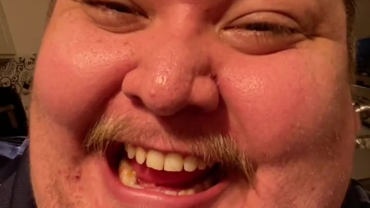 Drunk Tipster Mickey Mitch / ShockMouths