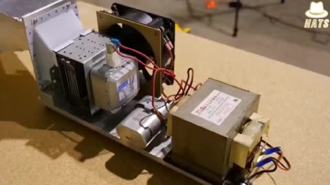 A demonstration of how microwave frequency ₩eapon LRAD works