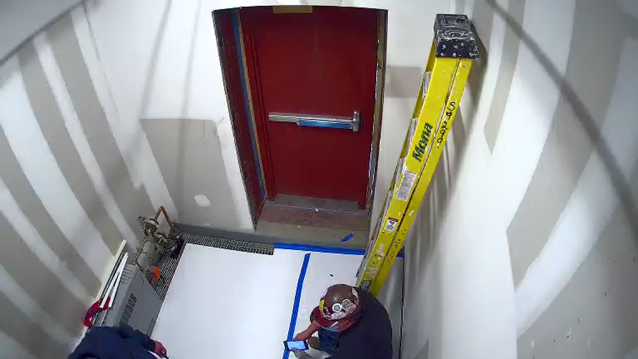 5194CHOB05C5BN1RoofExit_2021-01-06_10h00min02s907ms.mp4