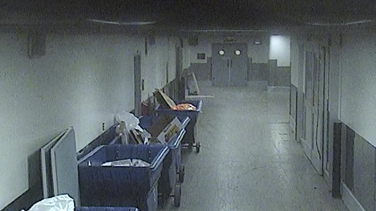 6096RHOBSBLoadingDockHallway_2021-01-05_00h11min15s453ms.mp4