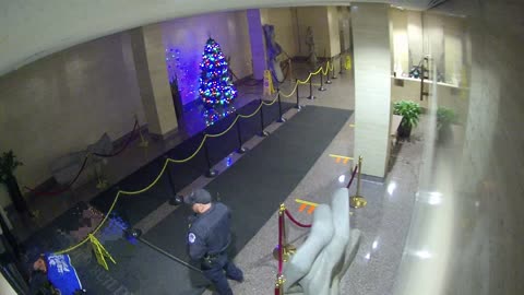 8002FCOB01MainLobby_2021-01-05_21h20min01s407ms.mp4