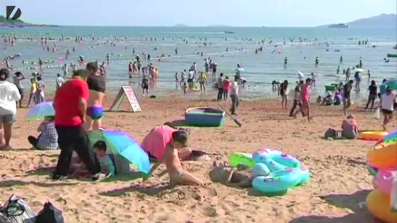 Facekini Craze Sweeps China